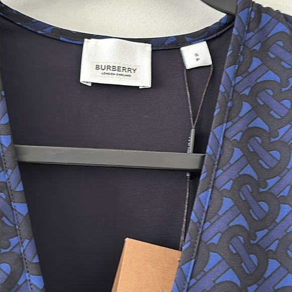 Seen Naomi Campbell- Authentic BURBERRY  TB Monogram Print Long-Sleeve Bodysuit - Picture 8 of 9